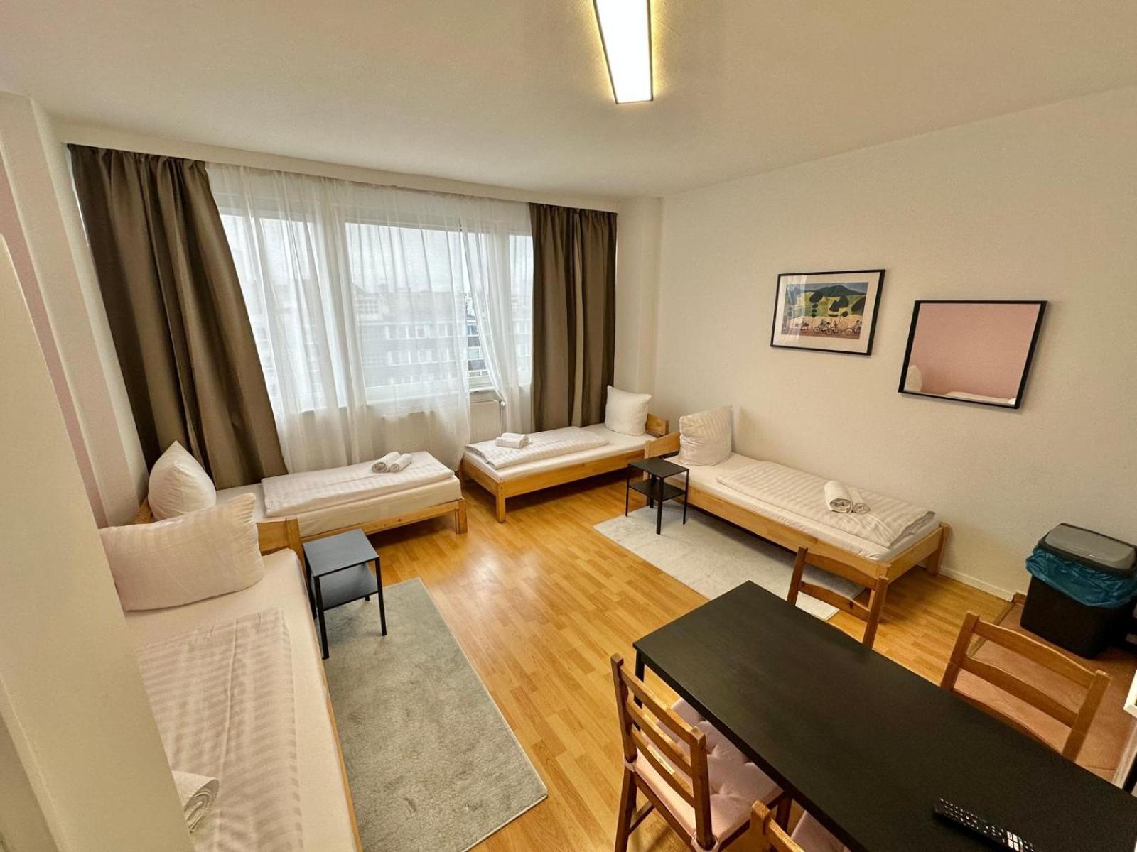 Aparthotel Hevals Budget & Beyond Berlino