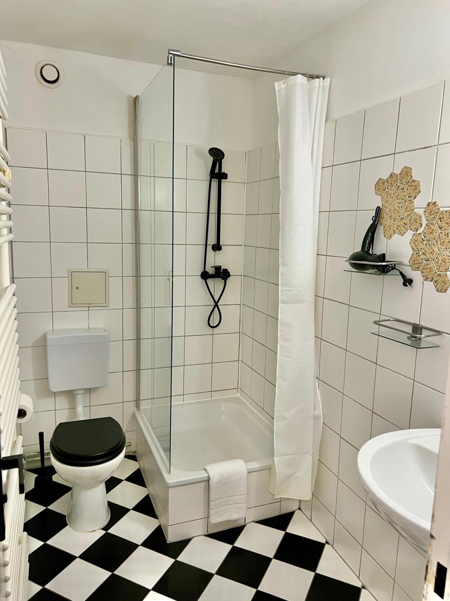 Aparthotel Hevals Budget & Beyond *