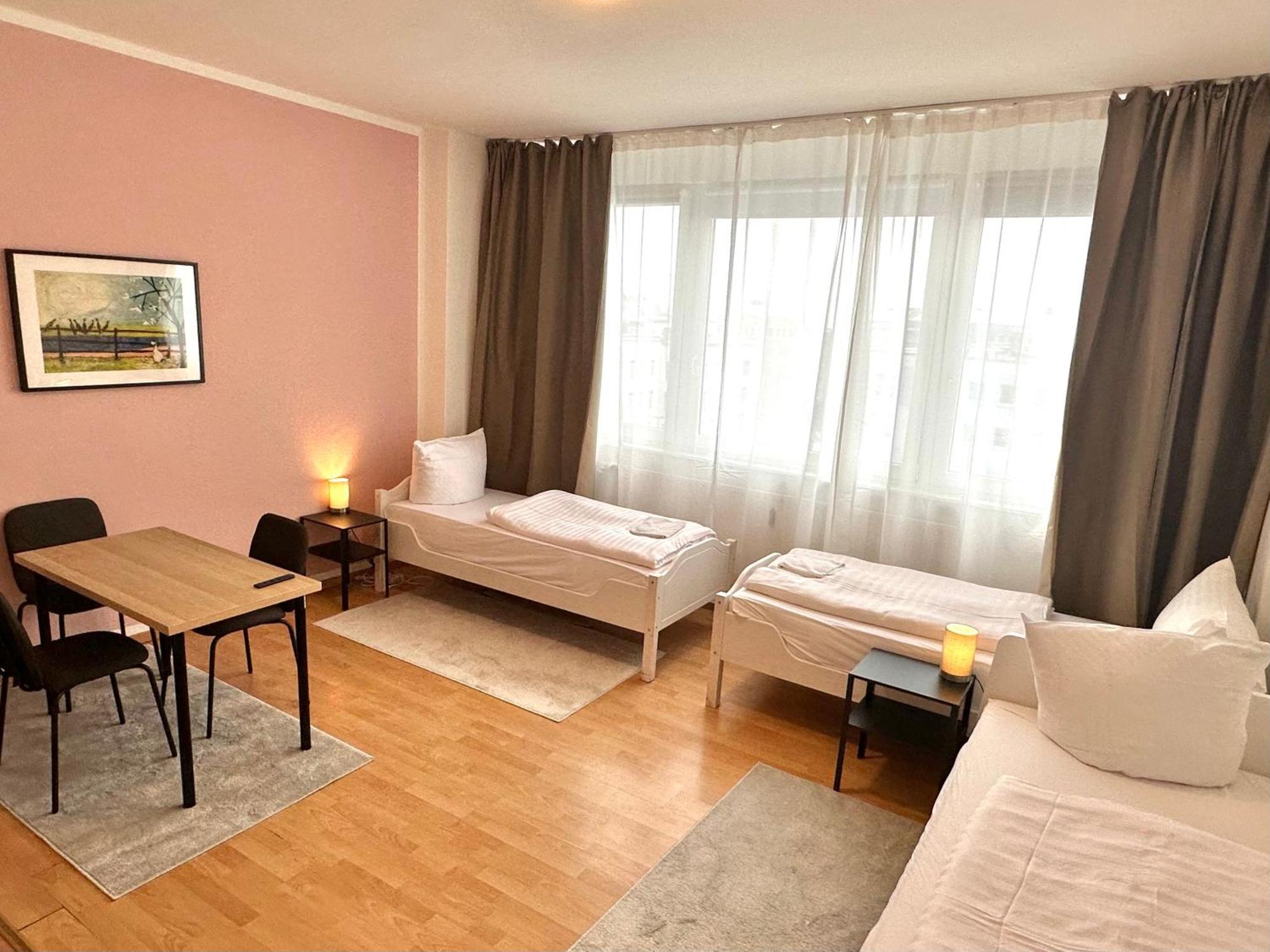 Hevals Budget & Beyond Aparthotel *